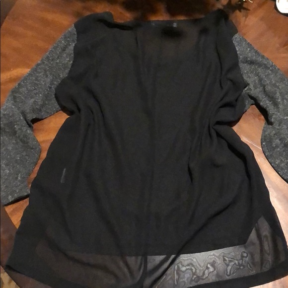 Blouse 💫 - Picture 3 of 3